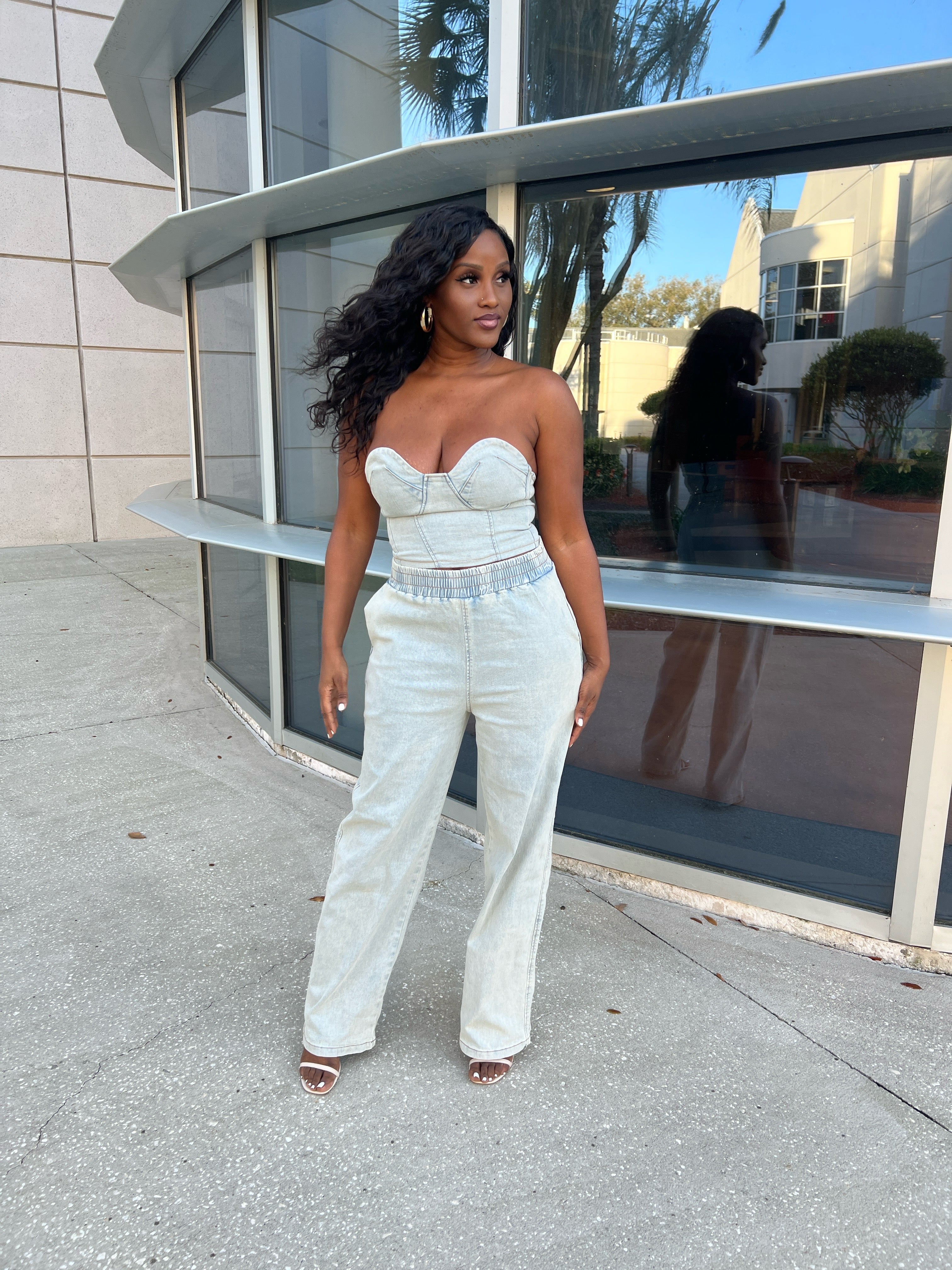 4D8272D7-E163-41BB-8B05-